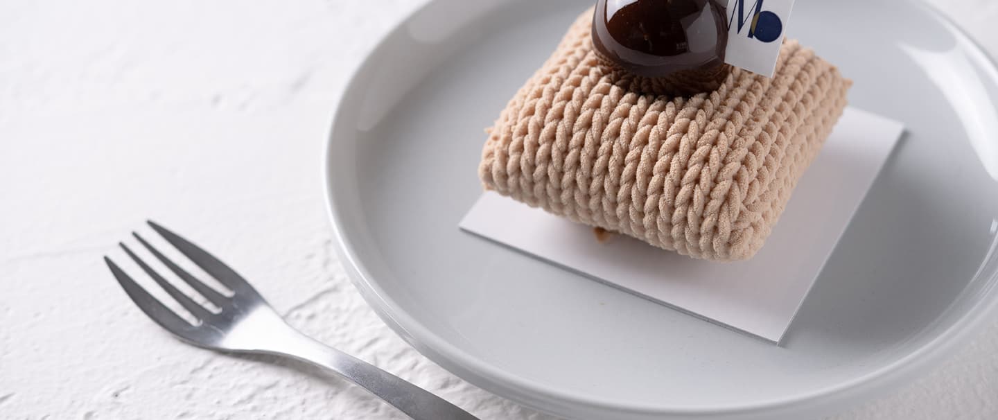 スタジオ内で1灯撮ったスイーツ（studio akegure）