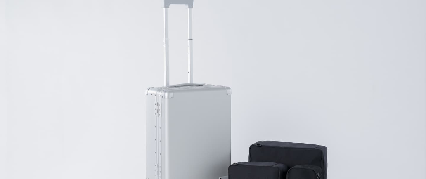 白背景を4灯で撮った商品撮影（土佐堀）